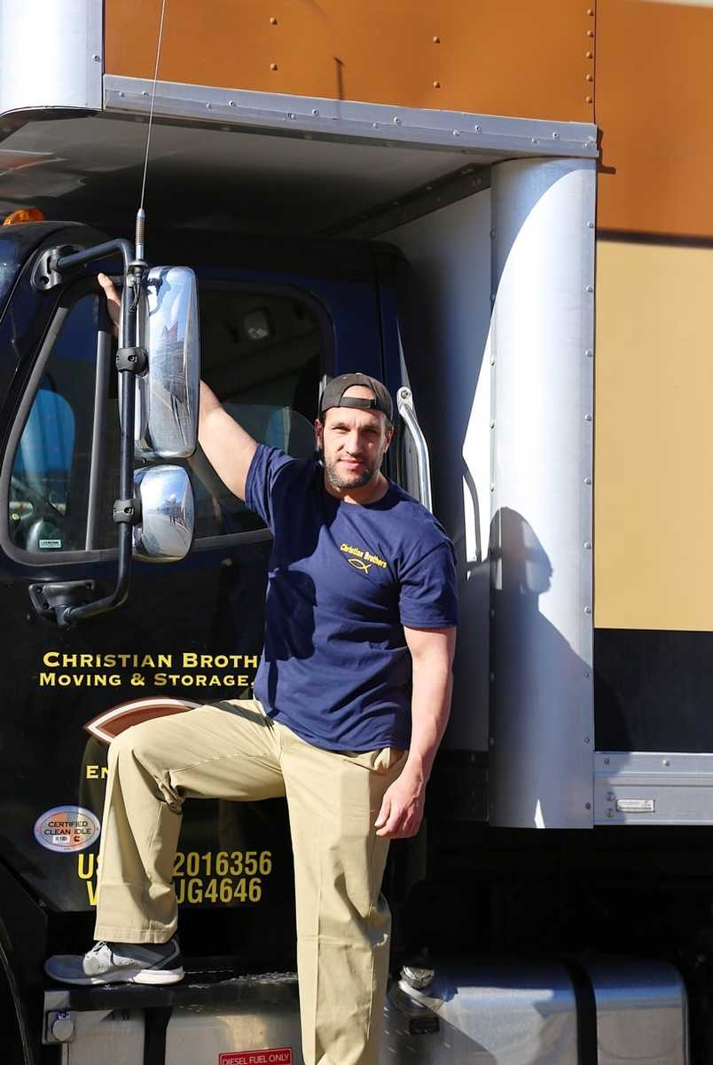 CB Moving and Storage team member, ready for the next move